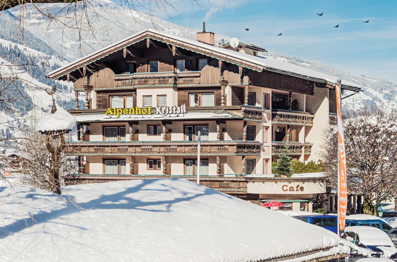 Hotel Alpenhof Kristall Mayrhofen Bagian luar foto